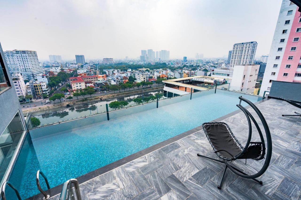 مدينة هوشي منه The Arrivals - Cozy Hotel - Pool & Skybar - Sgcenter المظهر الخارجي الصورة