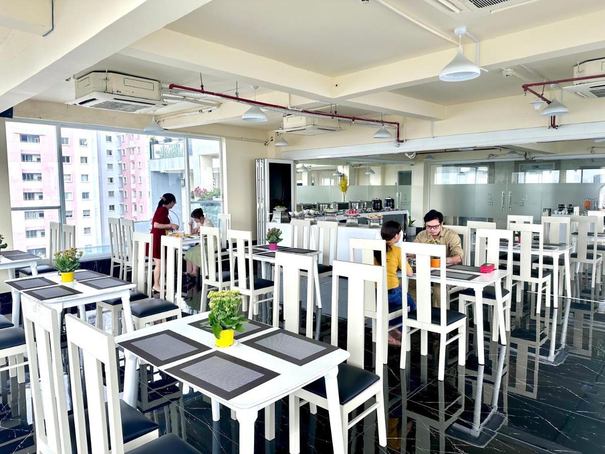 مدينة هوشي منه The Arrivals - Cozy Hotel - Pool & Skybar - Sgcenter المظهر الخارجي الصورة